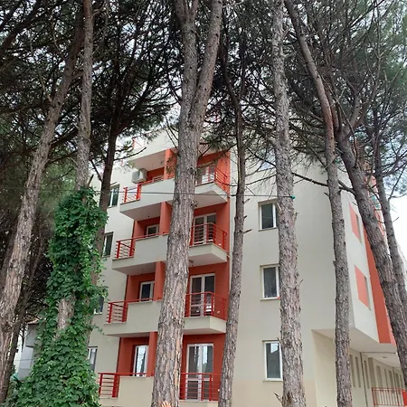 Roni Apartmán Golem (Tirana)