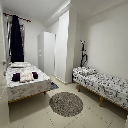 Roni Apartment