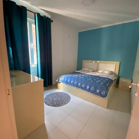 Roni Apartmán *