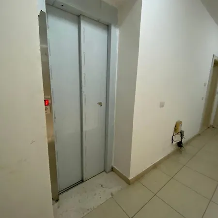 Roni Golem (Tirana)
